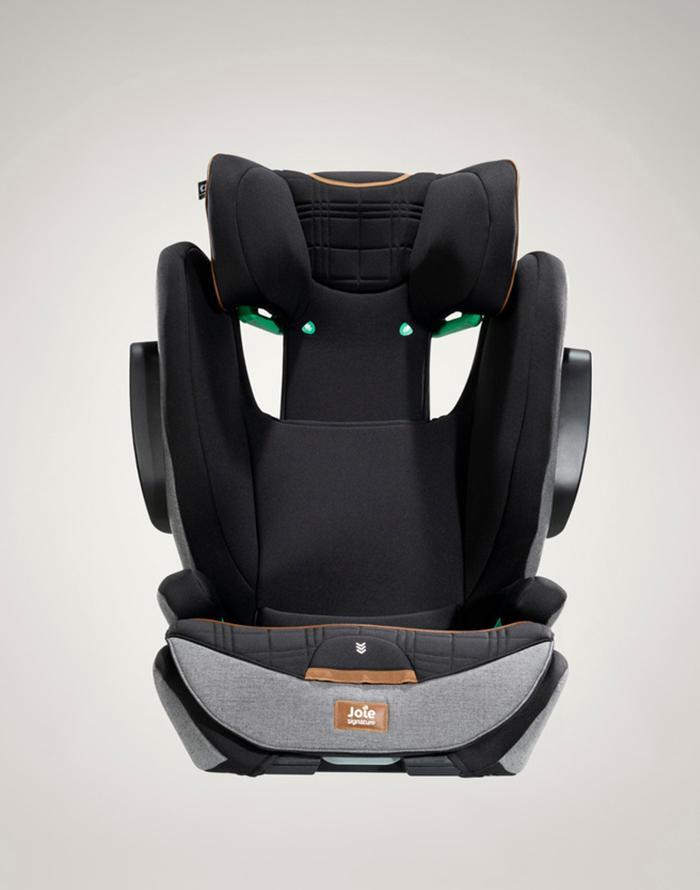 Joie signature i - Traver sort og grå - Per Hagen Bilrekvisita