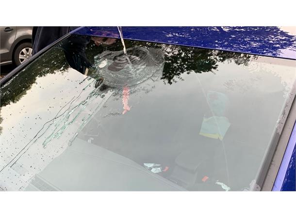 LiquidNano for personbil Glassbeskyttelse til bilrute - Per Hagen Bilrekvisita