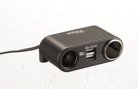 Strømuttak med usb 1+2+1 - Per Hagen Bilrekvisita